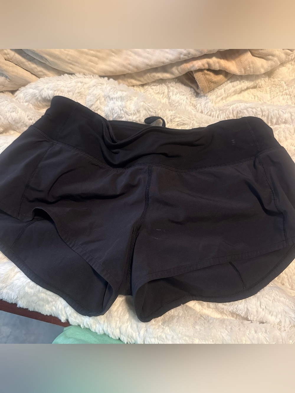 Lulu shorts